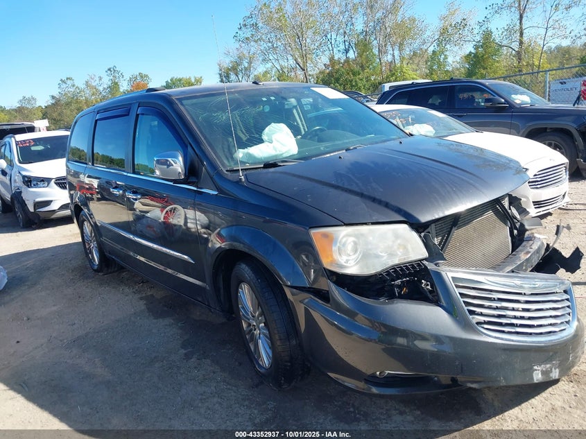 2A4RR6DG6BR630437 2011 Chrysler Town & Country Limited auction photo 1