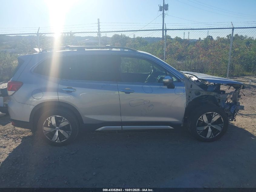2019 Subaru Forester Touring VIN: JF2SKAWC9KH587962 Lot: 43352943