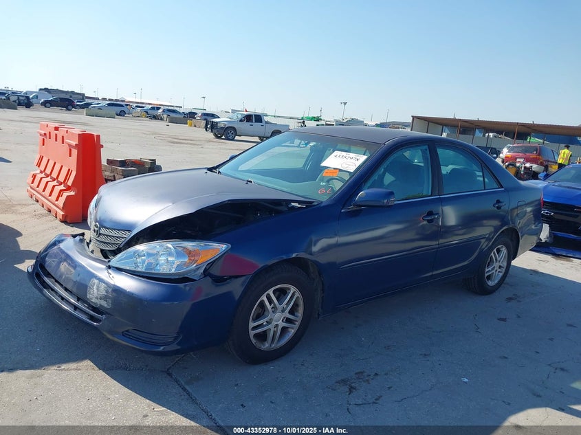 4T1BE32K64U328933 2004 TOYOTA CAMRY photo no. 2
