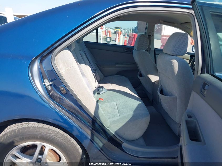 2004 Toyota Camry Le VIN: 4T1BE32K64U328933 Lot: 43352978