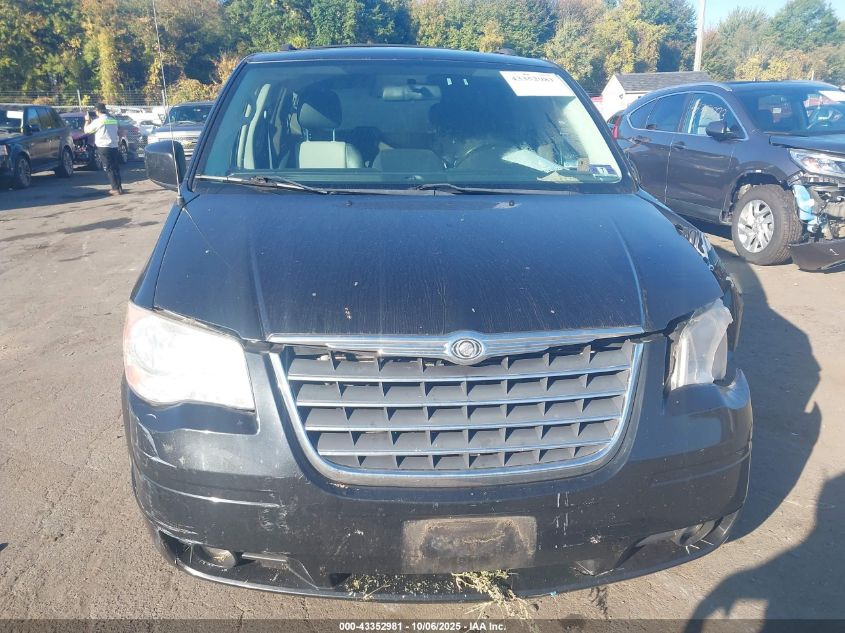 2010 Chrysler Town & Country Touring Plus VIN: 2A4RR8D1XAR381016 Lot: 43352981