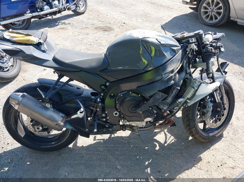 2025 Suzuki Gsx-R600 VIN: JS1GN7FAXS7100023 Lot: 43353016