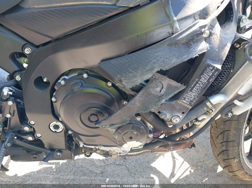 2025 Suzuki Gsx-R600 VIN: JS1GN7FAXS7100023 Lot: 43353016