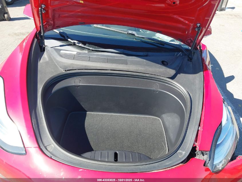 2018 Tesla Model 3 Long Range/Mid Range VIN: 5YJ3E1EA9JF034009 Lot: 43353025