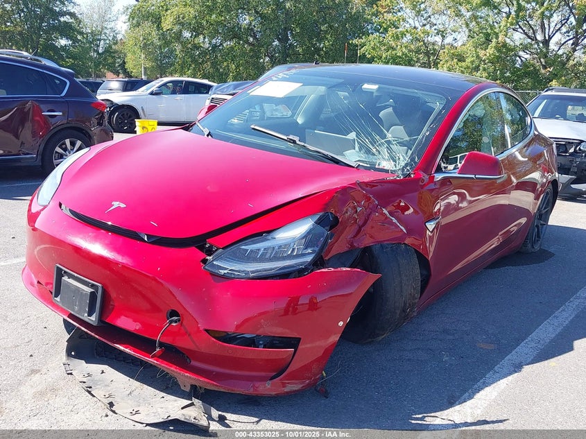 5YJ3E1EA9JF034009 2018 TESLA MODEL 3 photo no. 2