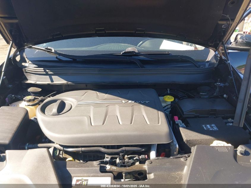 2017 Jeep Cherokee Latitude 4X4 VIN: 1C4PJMCS7HW512850 Lot: 43353034