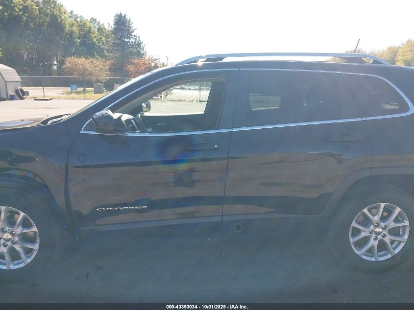 2017 Jeep Cherokee Latitude 4X4 VIN: 1C4PJMCS7HW512850 Lot: 43353034