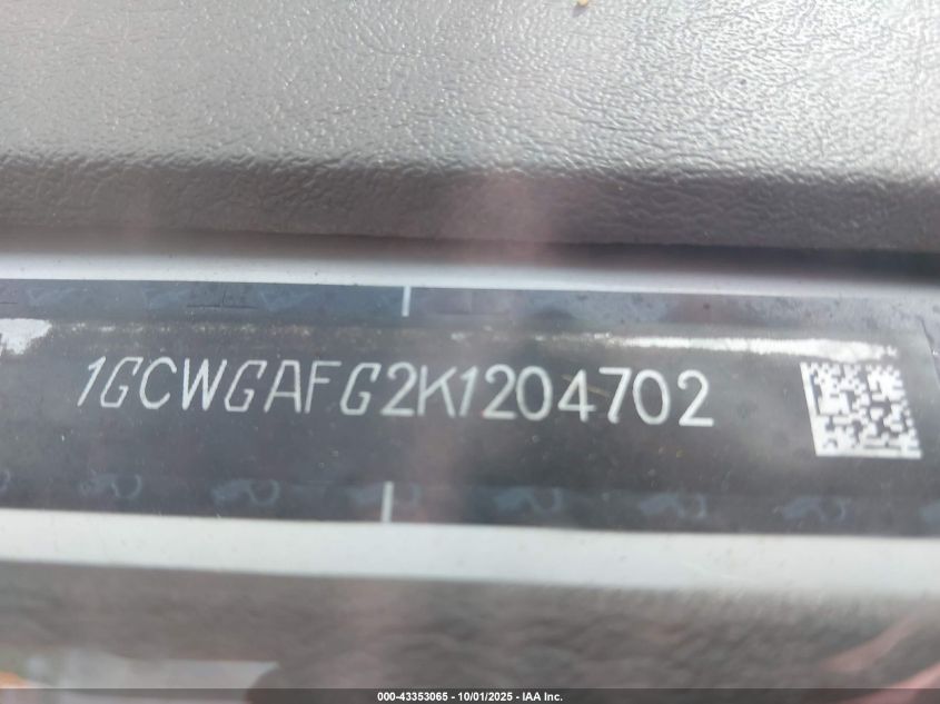 2019 Chevrolet Express 2500 Work Van VIN: 1GCWGAFG2K1204702 Lot: 43353065