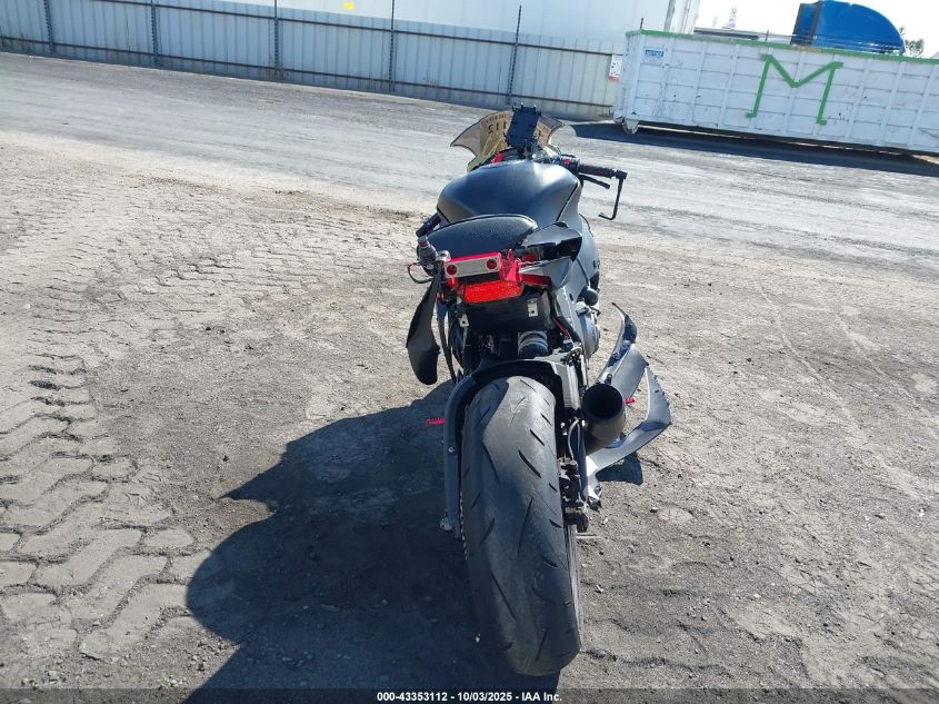 2011 Kawasaki Zx1000 J VIN: JKAZXCJ14BA004443 Lot: 43353112