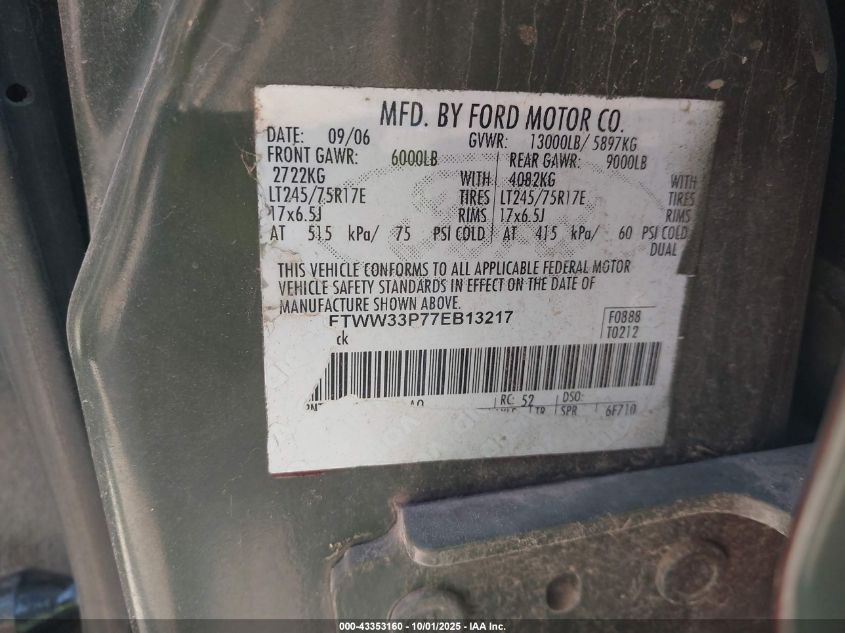 2007 Ford F-350 Lariat/Xl/Xlt VIN: 1FTWW33P77EB13217 Lot: 43353160