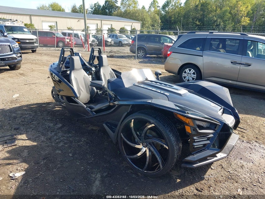 57XAASFA5H8119549 2017 Polaris Slingshot auction photo 1