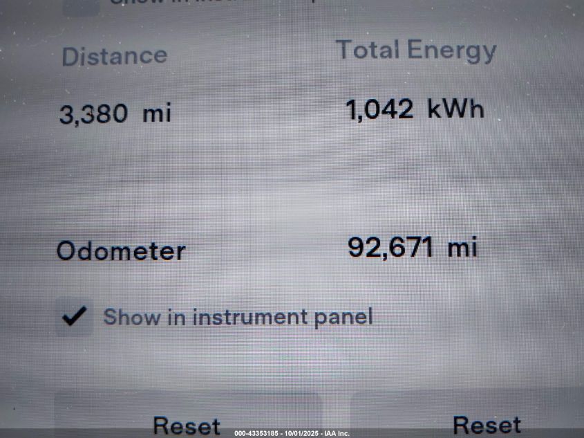 2016 Tesla Model S 60/70/75/85 VIN: 5YJSA1E13GF176212 Lot: 43353185