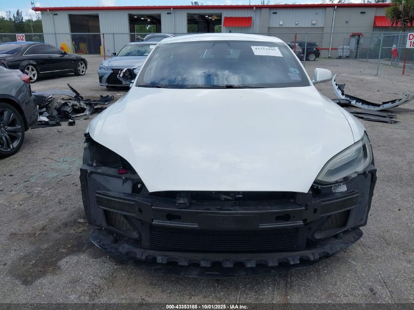 2016 Tesla Model S 60/70/75/85 VIN: 5YJSA1E13GF176212 Lot: 43353185