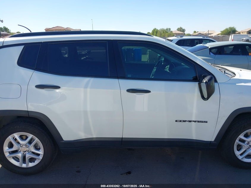 2017 Jeep New Compass Sport Fwd VIN: 3C4NJCAB7HT629497 Lot: 43353262