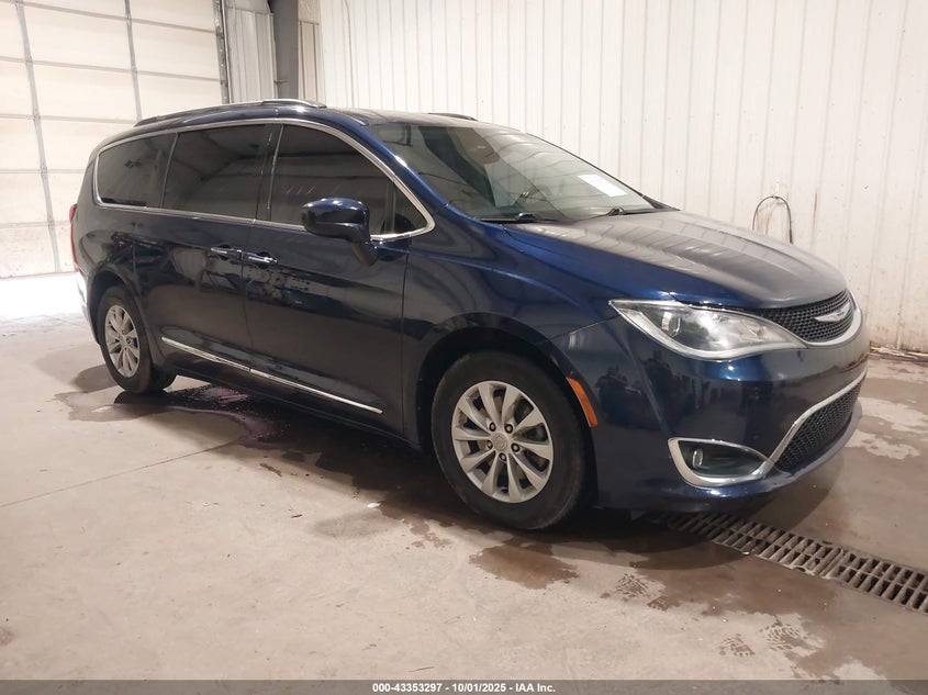2017 CHRYSLER PACIFICA TOURING-L - 2C4RC1BG7HR524438