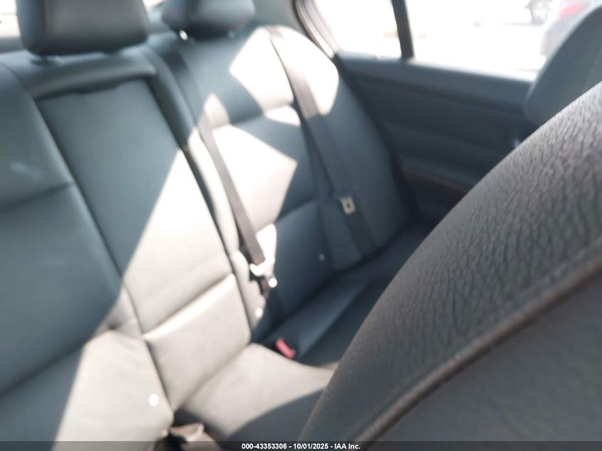 2008 BMW 328I VIN: WBAVA33518P142868 Lot: 43353306