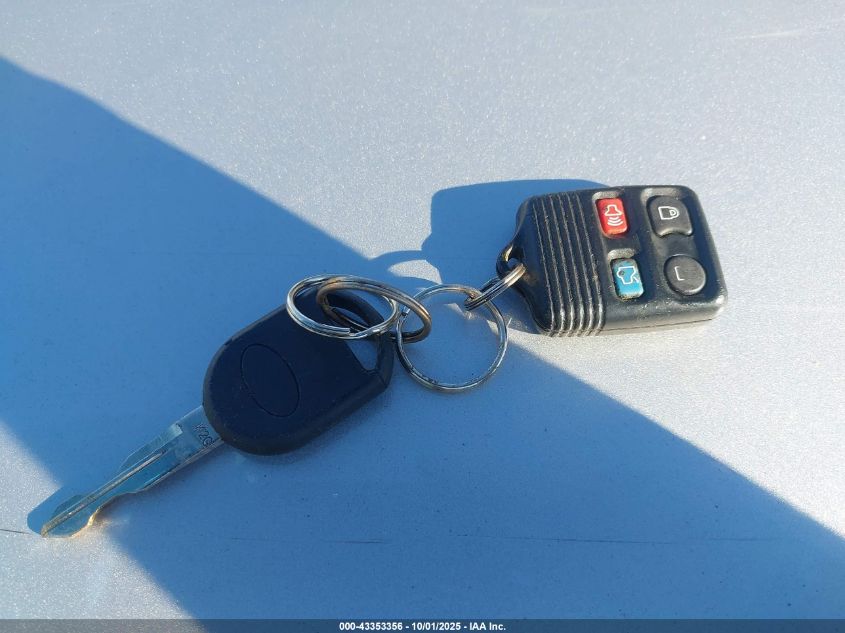 2009 Ford Focus Se VIN: 1FAHP35N99W216661 Lot: 43353356