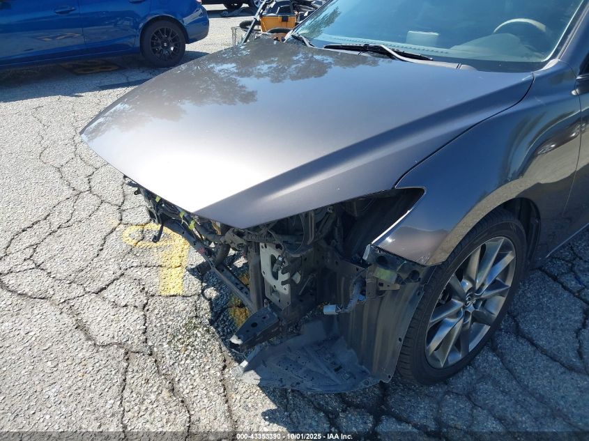 2018 Mazda Mazda3 Touring VIN: 3MZBN1L39JM208928 Lot: 43353390