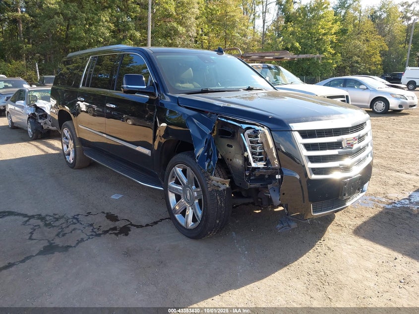CADILLAC ESCALADE 4WD LUXURY