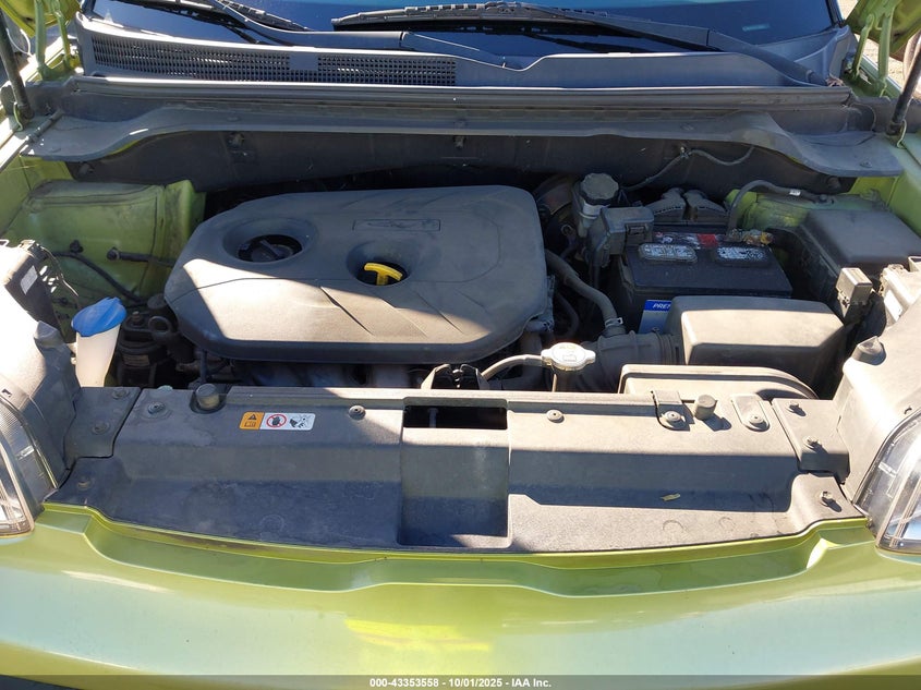 2015 KIA SOUL + KNDJP3A55F7788382