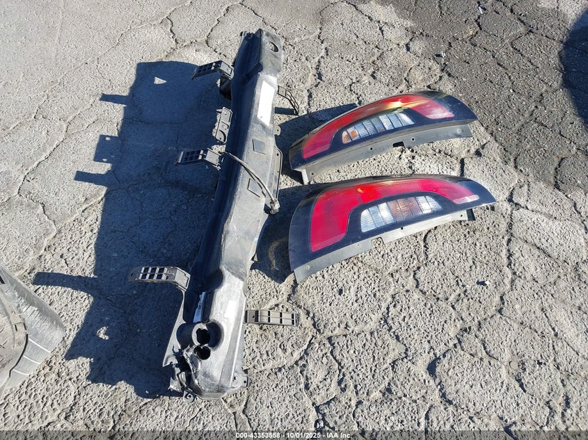 2015 KIA SOUL + KNDJP3A55F7788382