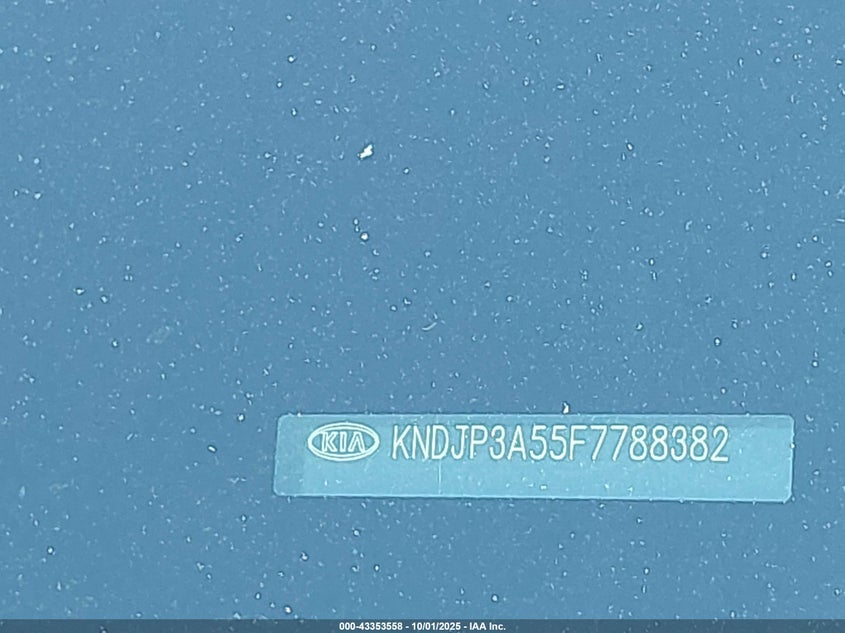 2015 KIA SOUL + KNDJP3A55F7788382