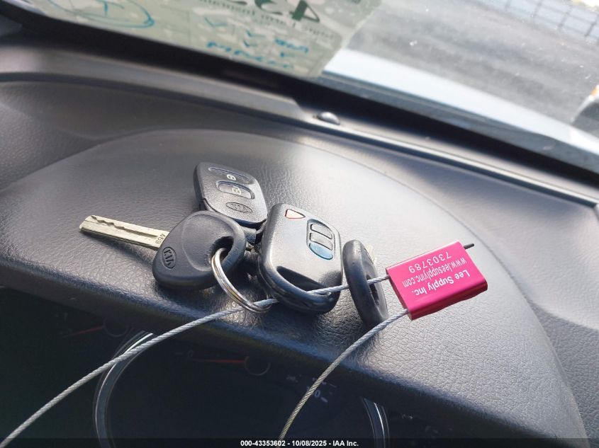 2013 Kia Sorento Lx V6 VIN: 5XYKTDA23DG410573 Lot: 43353602