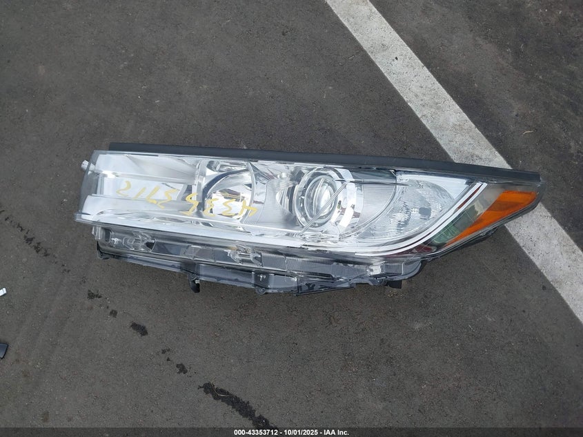 2017 TOYOTA HIGHLANDER LE PLUS - 5TDBZRFH3HS367760