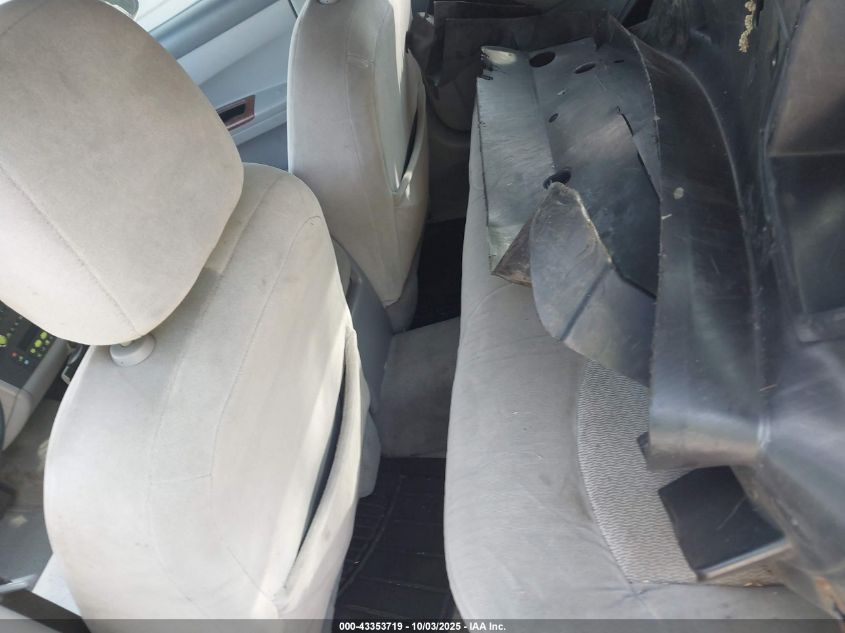 2005 Buick Lacrosse Cx VIN: 2G4WC532951228355 Lot: 43353719