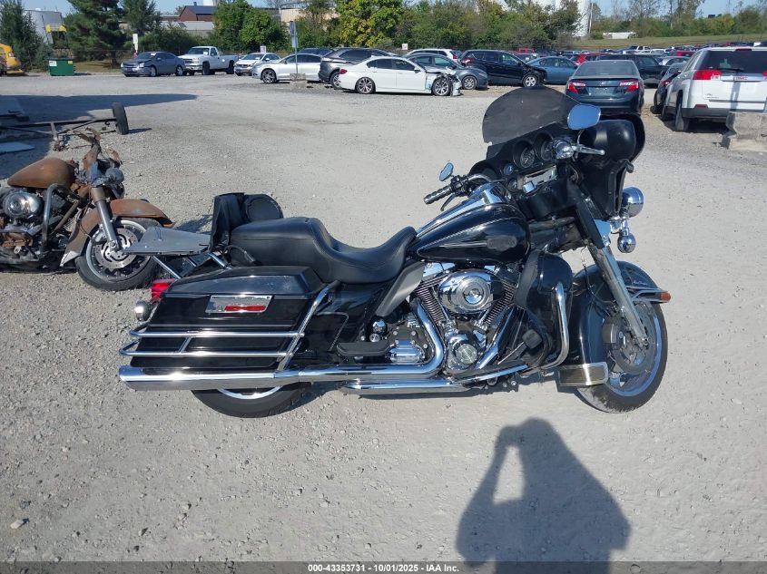 2010 Harley-Davidson Flhtcu VIN: 1HD1FC411AB645252 Lot: 43353731