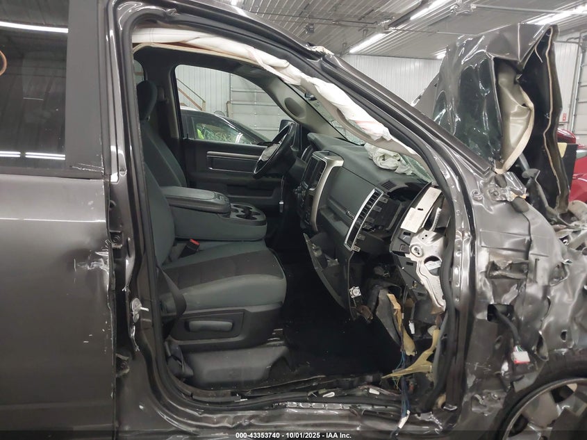 2017 RAM 1500 BIG HORN - 3C6RR7LT0HG640932