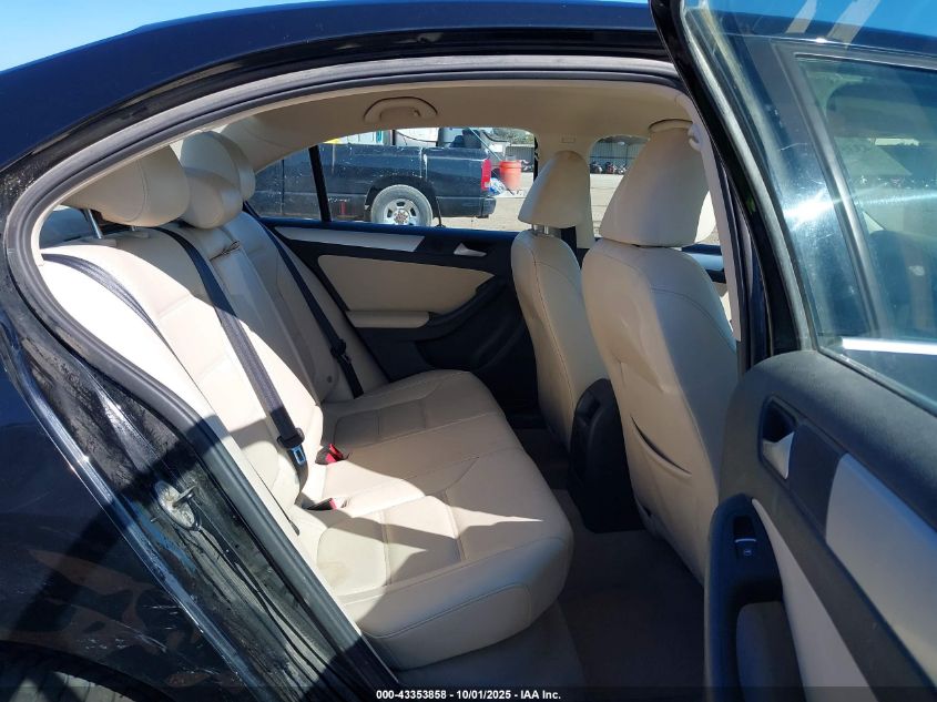 2014 Volkswagen Jetta 1.8T Se VIN: 3VWD17AJ3EM421341 Lot: 43353858