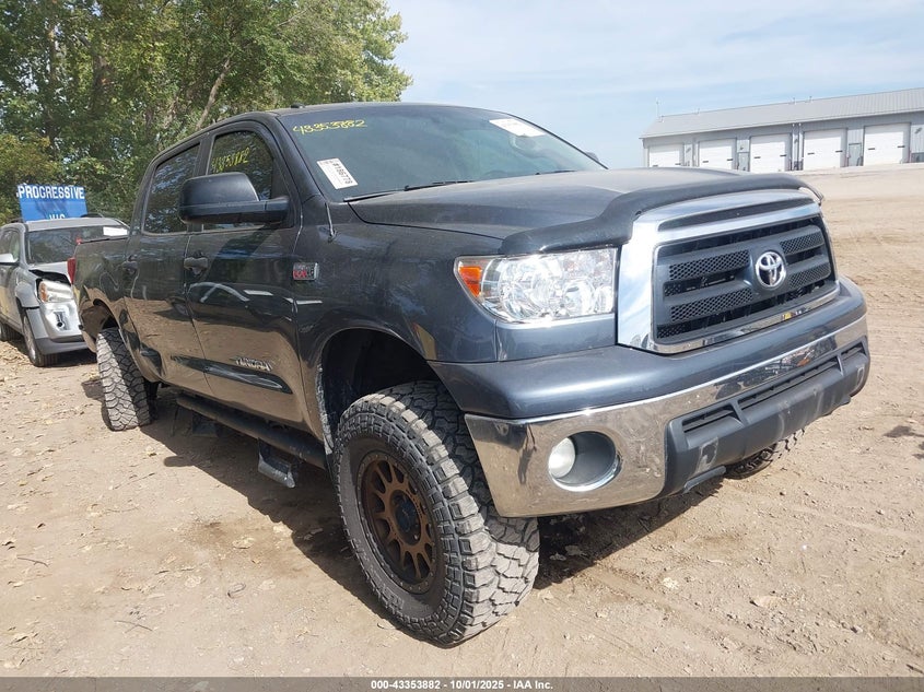 TOYOTA TUNDRA GRADE 5.7L V8