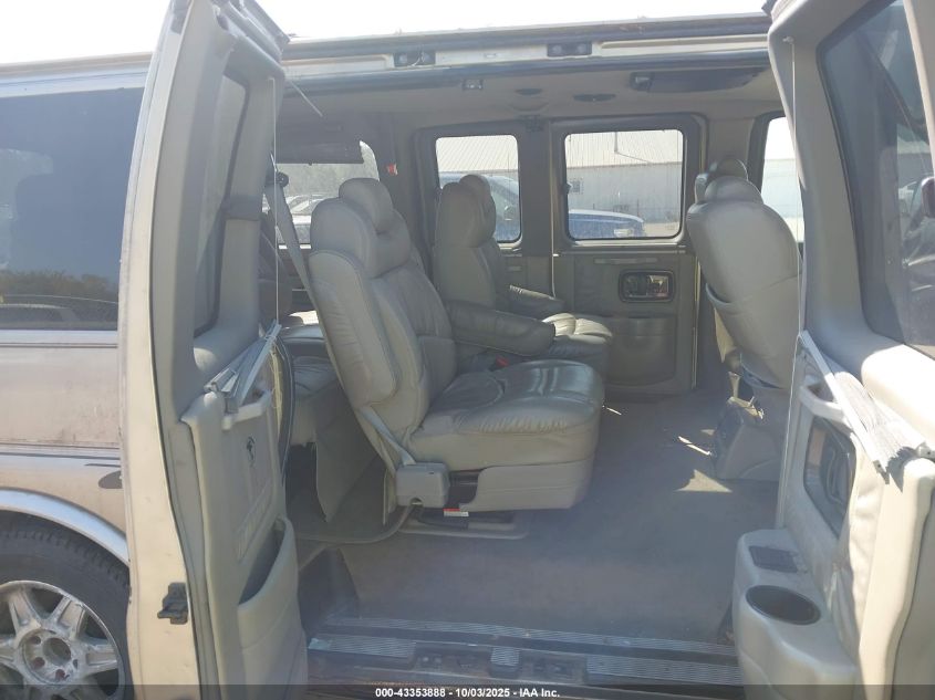 2003 GMC Savana Cutaway Standard/Standard W/C7L/C7N VIN: 1GDFG15T831238395 Lot: 43353888