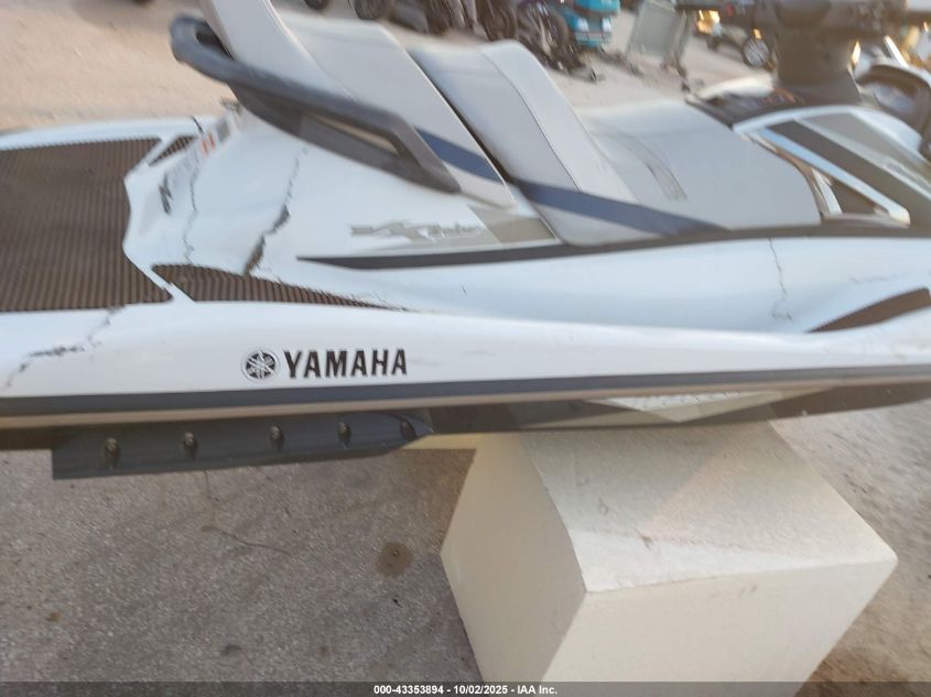 2015 Yamaha Cruiser VIN: YAMA2301L415 Lot: 43353894