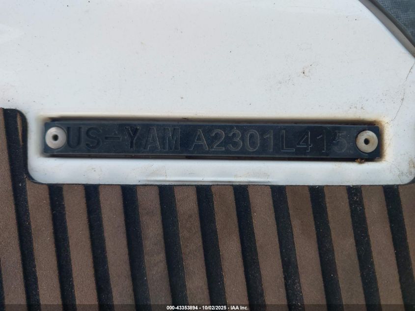 2015 Yamaha Cruiser VIN: YAMA2301L415 Lot: 43353894