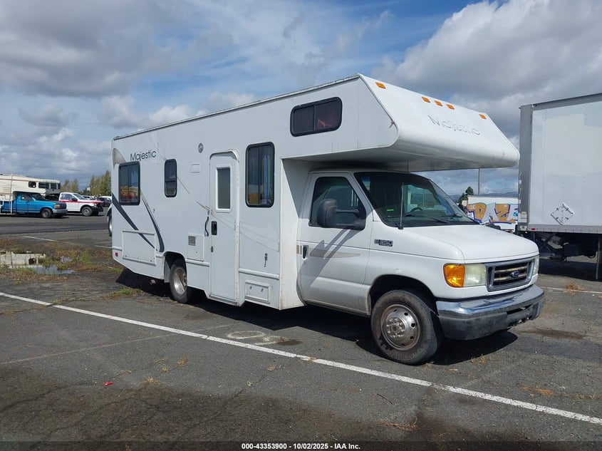 1FDWE35L54HB05541 2004 Ford E-350 Cutaway Standard auction photo 1