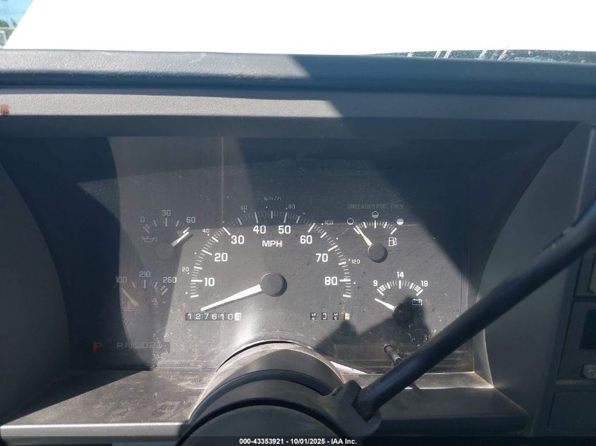 1992 Chevrolet Gmt-400 C3500 VIN: 2GCGC39N0N1159943 Lot: 43353921