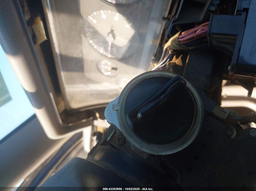 1994 Jeep Grand Cherokee Laredo VIN: 1J4GZ58Y1RC270002 Lot: 43353956