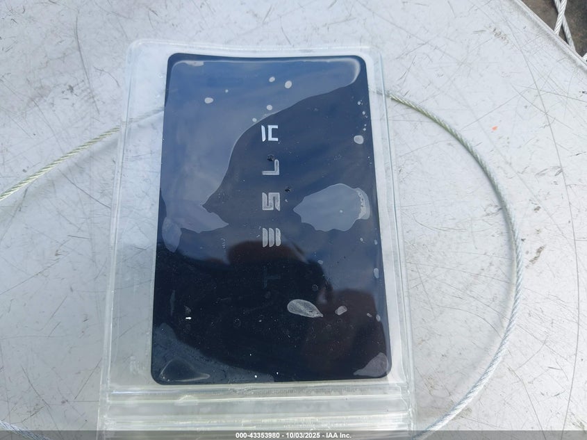 2021 Tesla Model Y Long Range Dual Motor All-Wheel Drive VIN: 5YJYGDEEXMF075127 Lot: 43353980