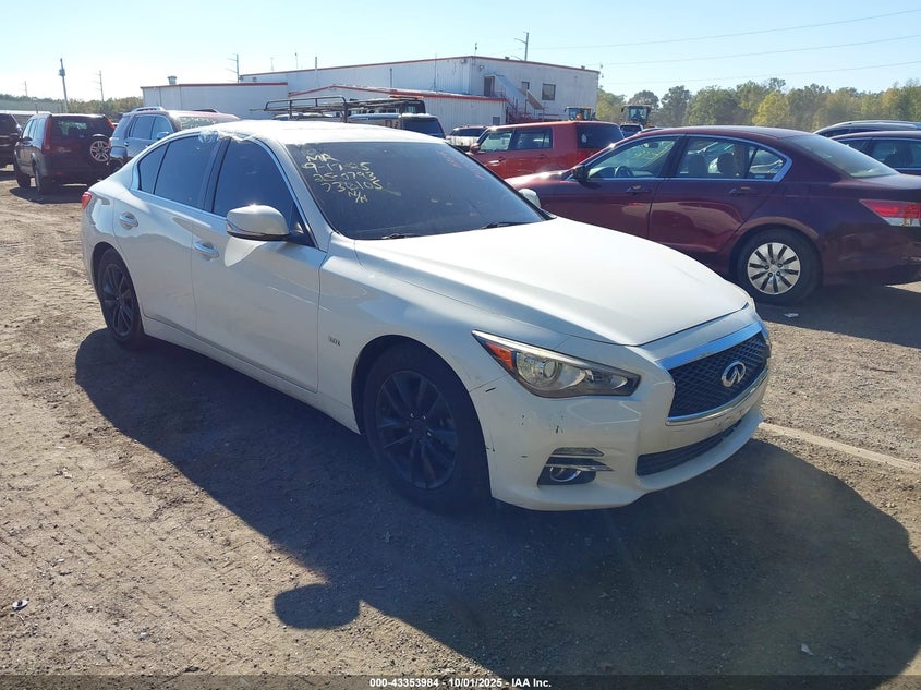 INFINITI Q50 3.0T PREMIUM