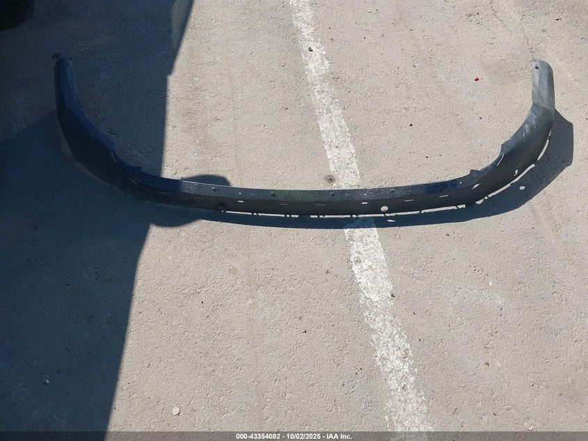 2018 TOYOTA RAV4 XLE - JTMWFREV6JJ739192