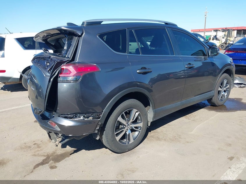 2018 TOYOTA RAV4 XLE - JTMWFREV6JJ739192