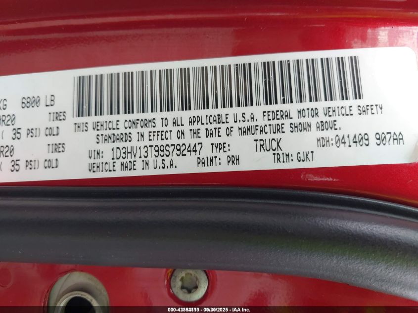 2009 Dodge Ram 1500 Laramie VIN: 1D3HV13T99S792447 Lot: 43354113