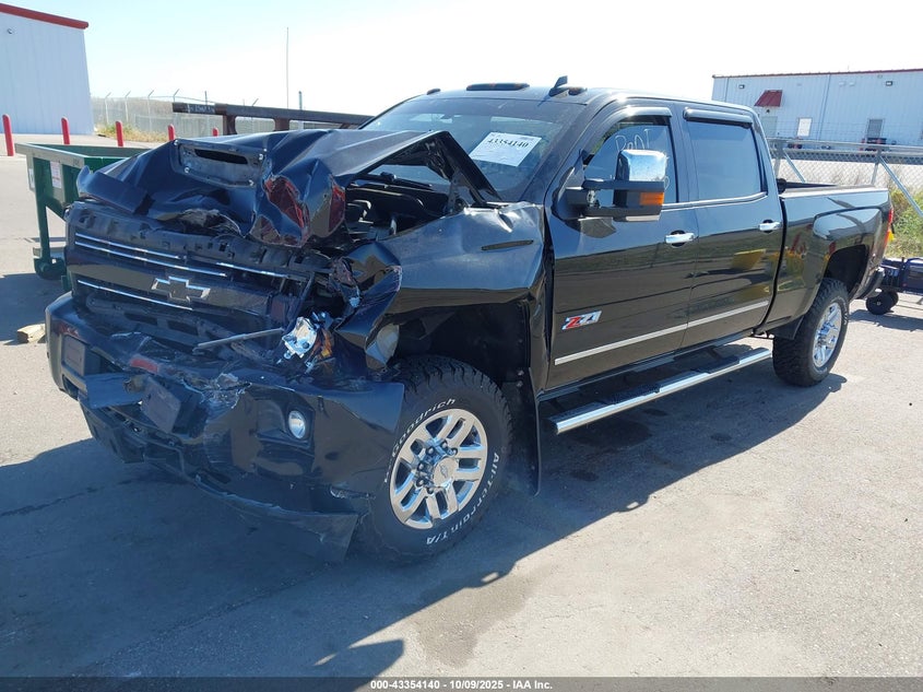 1GC4KZCG5GF306028 2016 CHEVROLET SILVERADO photo no. 2