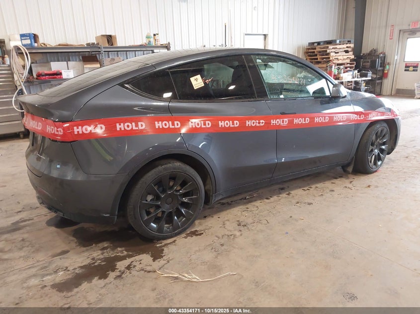 7SAYGDEE2NF458287 2022 TESLA MODEL Y photo no. 4