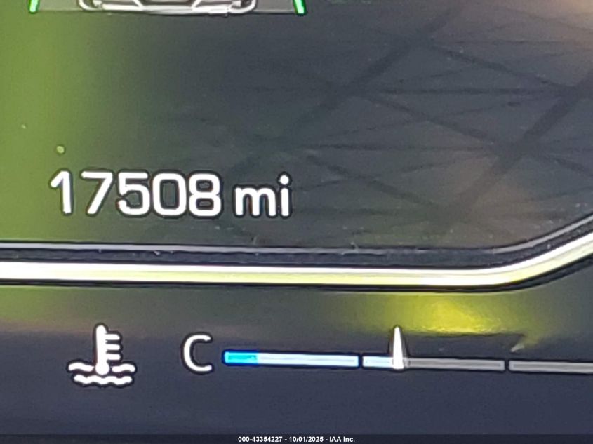 2025 GMC Sierra 1500 4Wd Short Box Slt VIN: 1GTUUDEDXSZ216591 Lot: 43354227