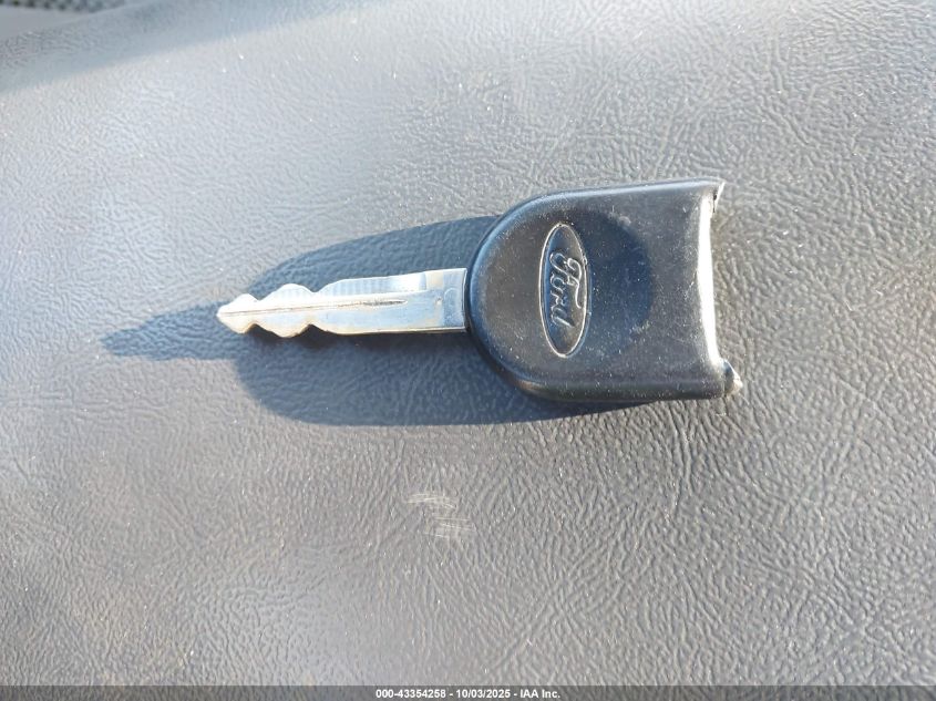 2005 Ford Explorer Sport Trac VIN: 1FMZU67K15UA12465 Lot: 43354258