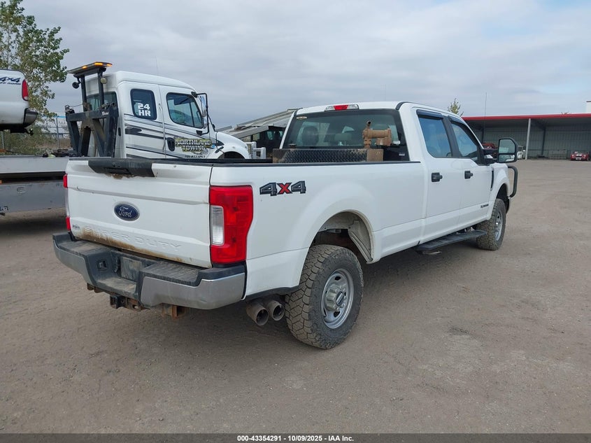 1FT7W2BTXHEC15271 2017 FORD F250 photo no. 4