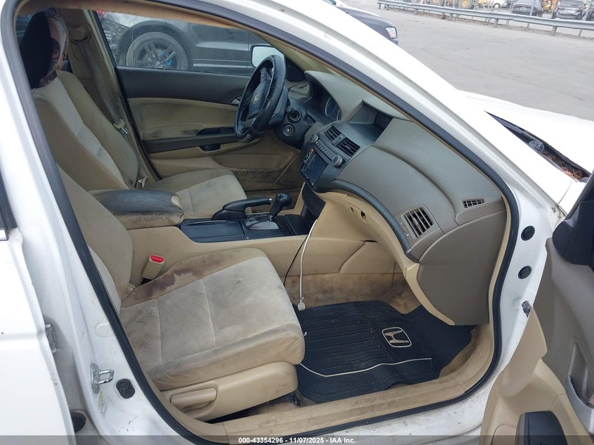 1HGCP26388A129102 2008 HONDA ACCORD photo no. 5